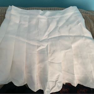 Size Small white tennis skirt